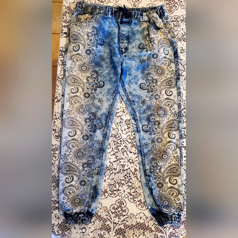 Imperious 36"×31" stretch waist and cuff, draw string denim jeans